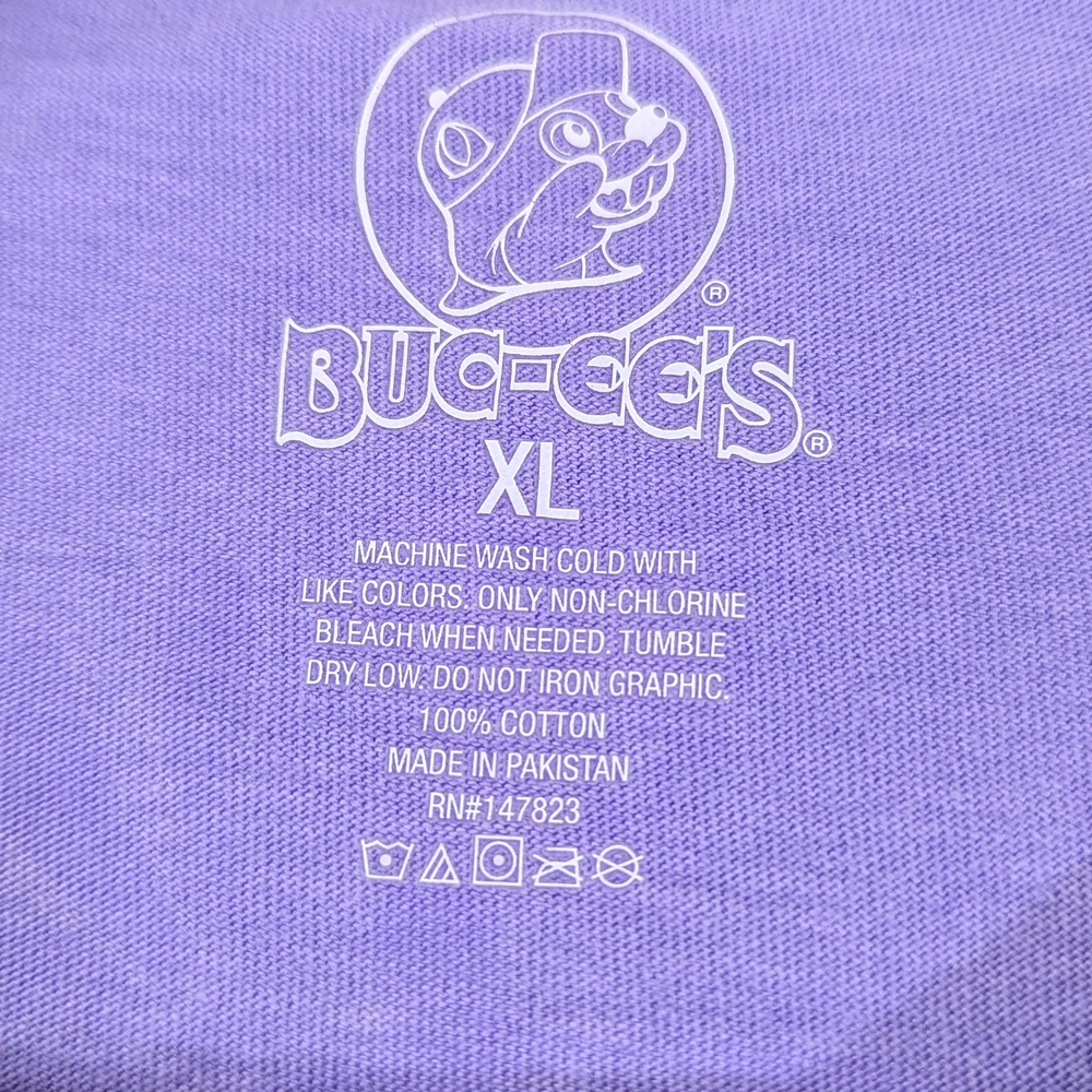 Buc-ee's Easter Beaver Nuggets Purple Tshirt XL. - Picture 2 of 6